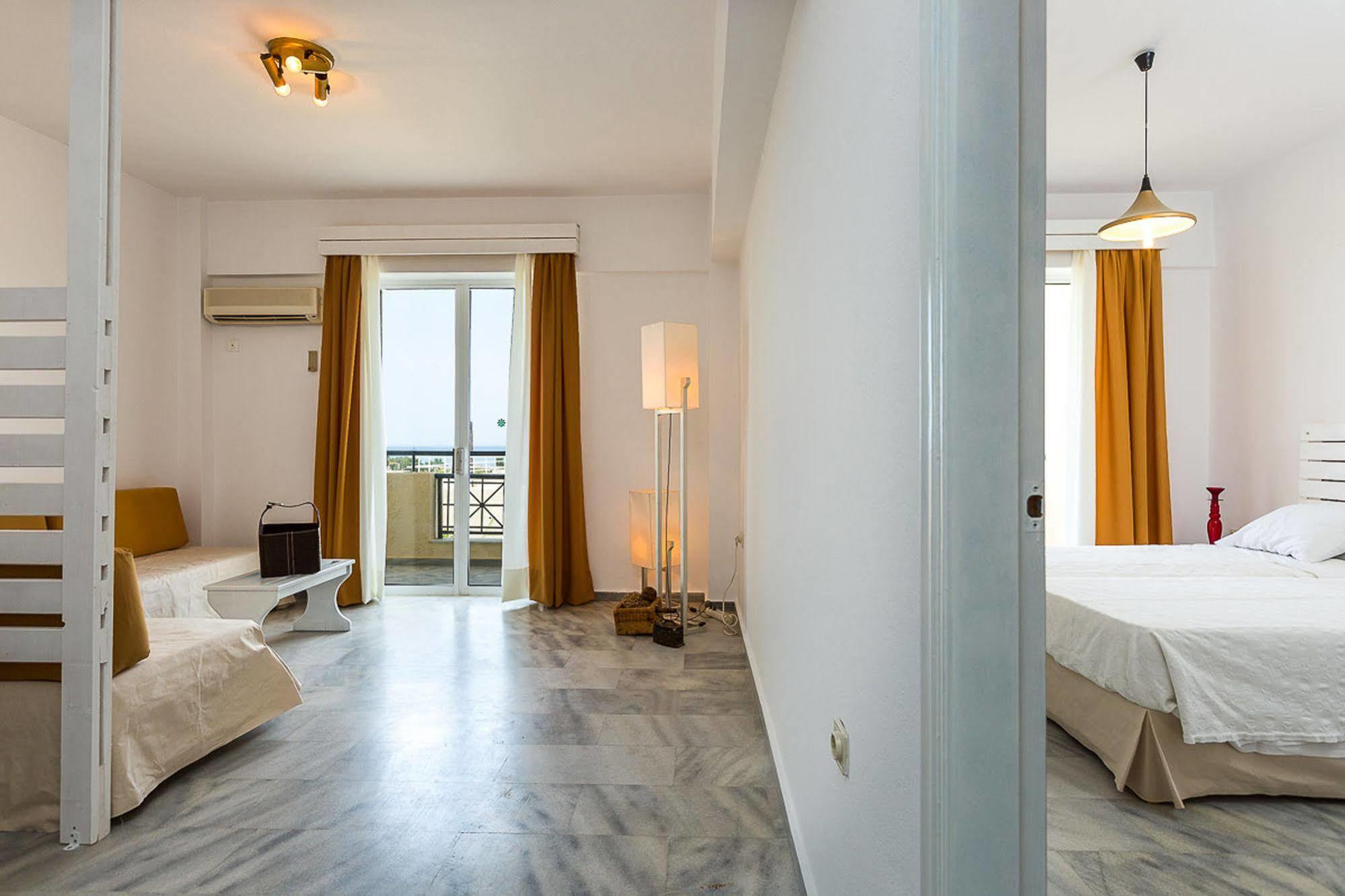 Castello Bianco Aparthotel Платанес Экстерьер фото