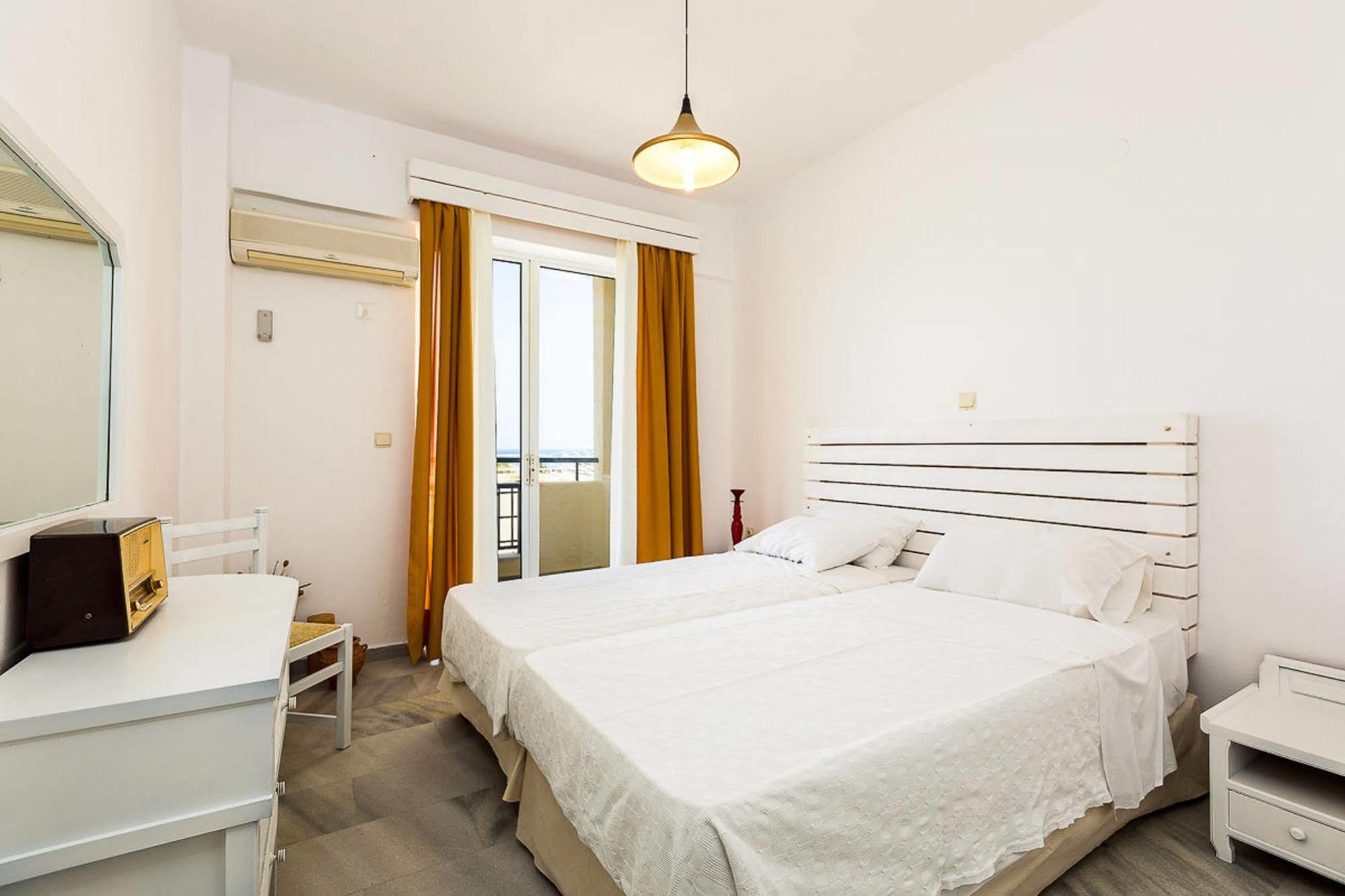 Castello Bianco Aparthotel Платанес Экстерьер фото