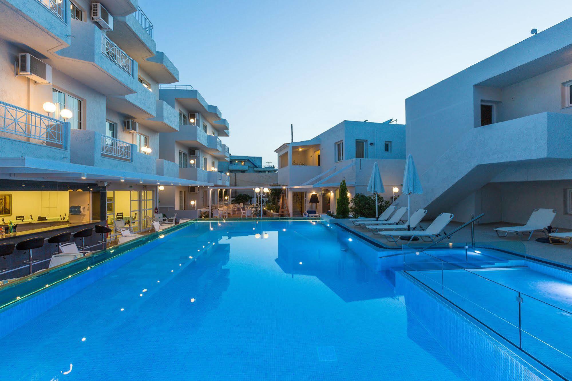 Castello Bianco Aparthotel Платанес Экстерьер фото
