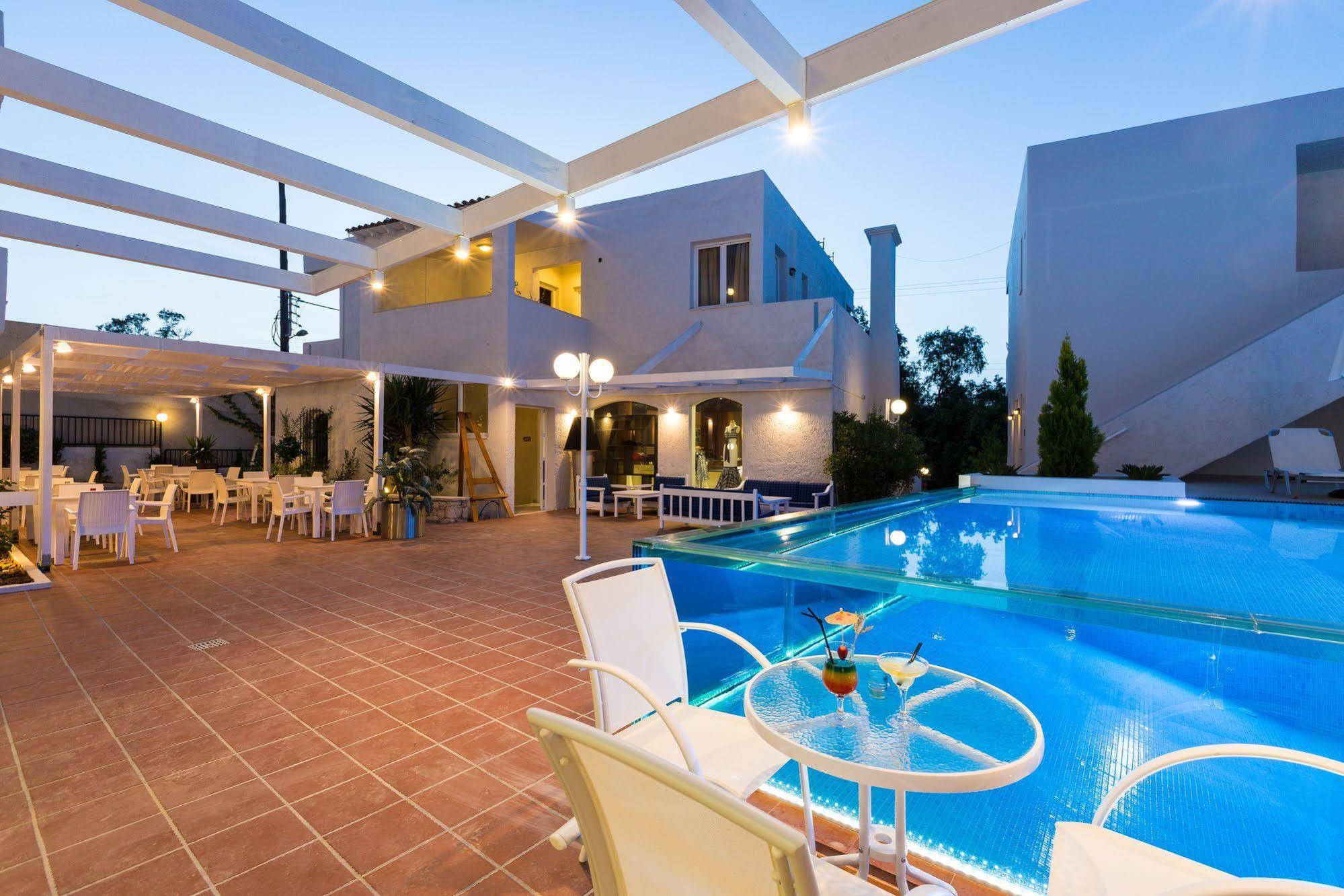 Castello Bianco Aparthotel Платанес Экстерьер фото