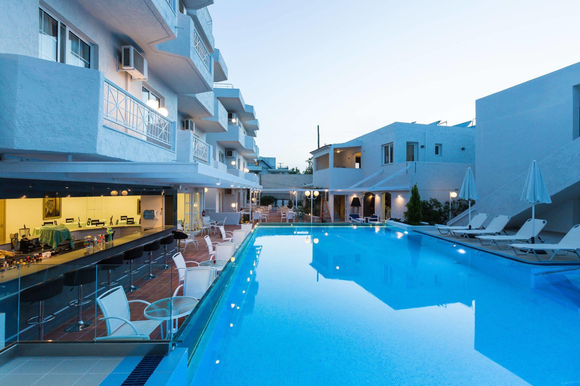 Castello Bianco Aparthotel Платанес Экстерьер фото
