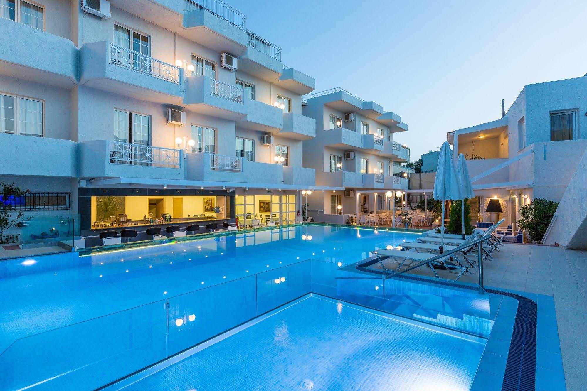 Castello Bianco Aparthotel Платанес Экстерьер фото